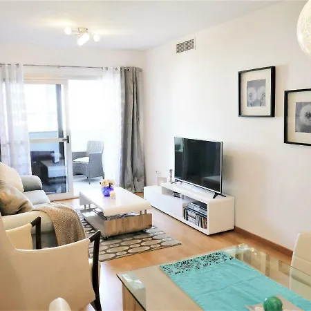 Modern 2br New & Fully Equipped - Myramar Sauce I Lejlighed