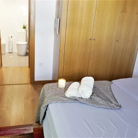 Modern 2br New & Fully Equipped - Myramar Sauce I Lejlighed